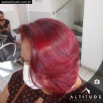 Cabelo curto vermelho