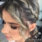 Penteado semi-preso com trança e maquiagem